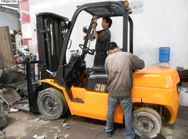 Sửa chữa xe nâng tại Nha Trang - Khánh Hòa