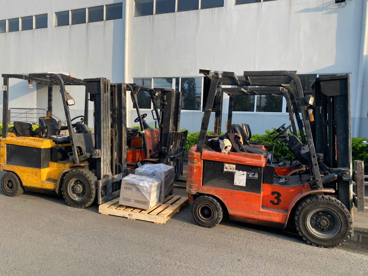 XE NÂNG ĐIỆN NGỒI LÁI SOOSUNG 2,5