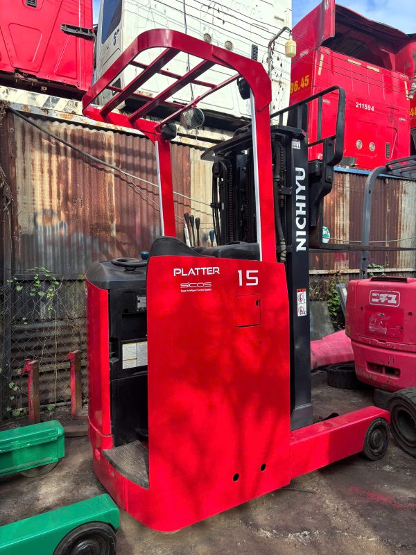 Xe nâng điện đứng lái NICHIYU 1,5 Tấn