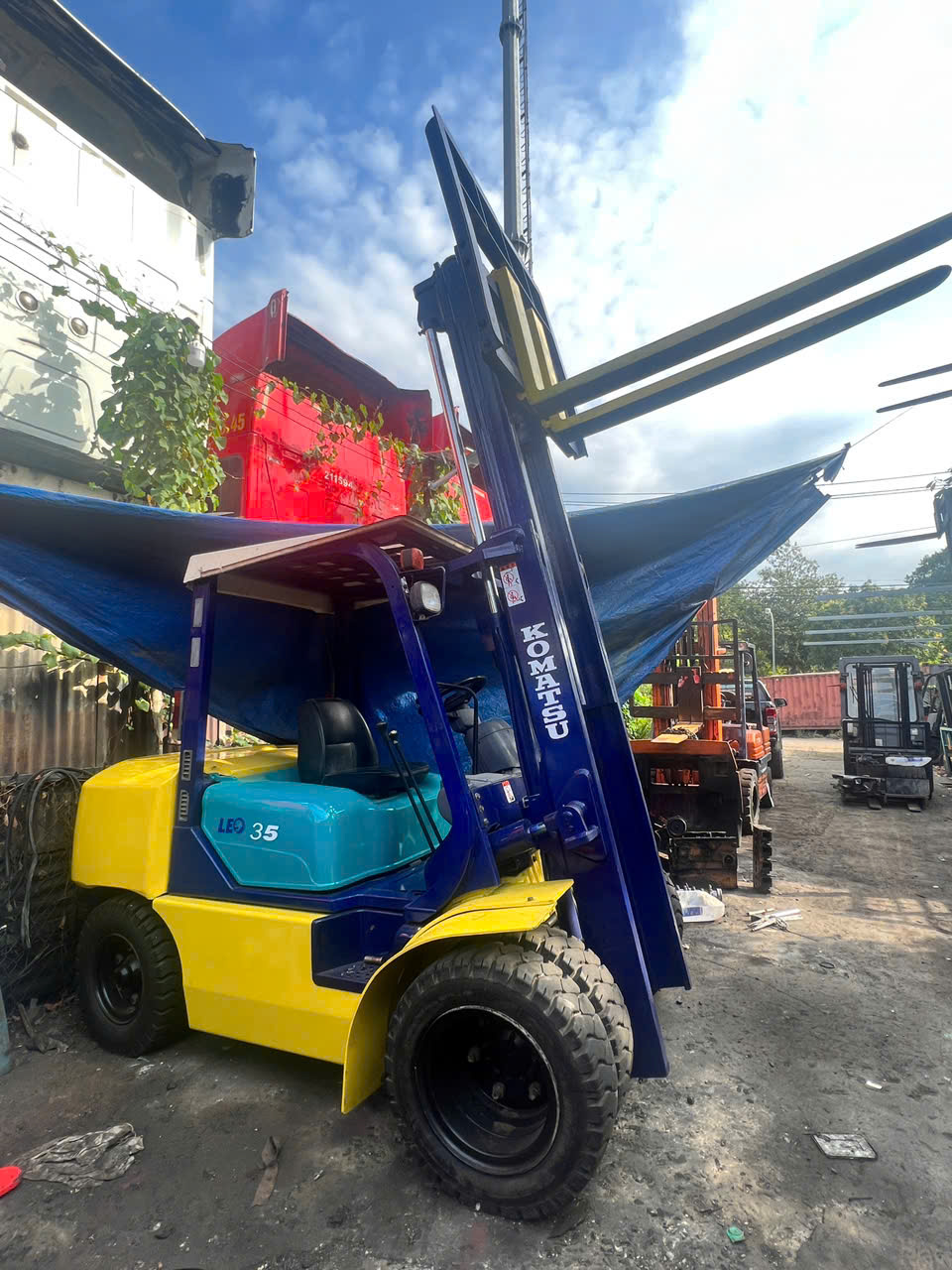 Xe nâng dầu Komatsu 3.5 Tấn, Khung 3m tiêu chuẩn